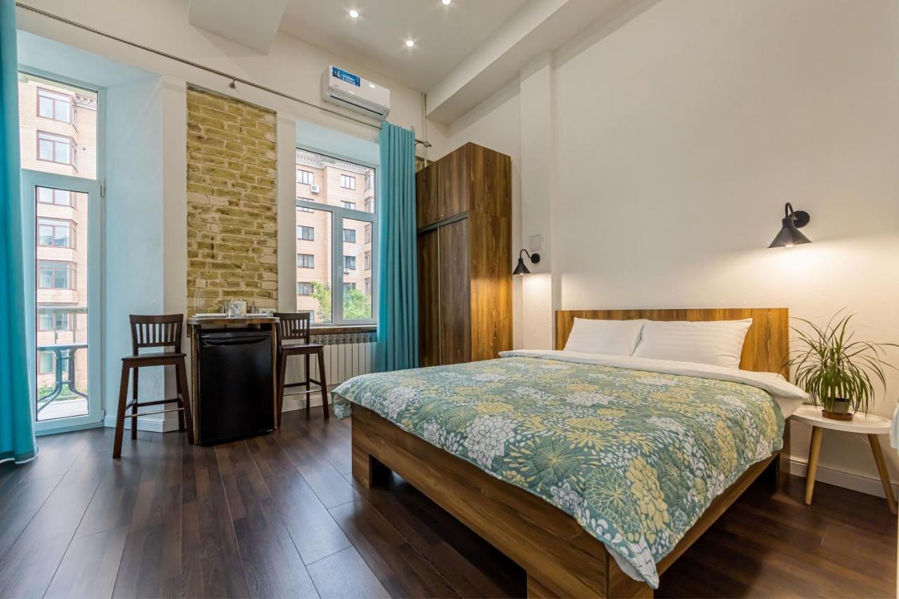 Kyiv Saksahanskoho Apart Hotel Extérieur photo