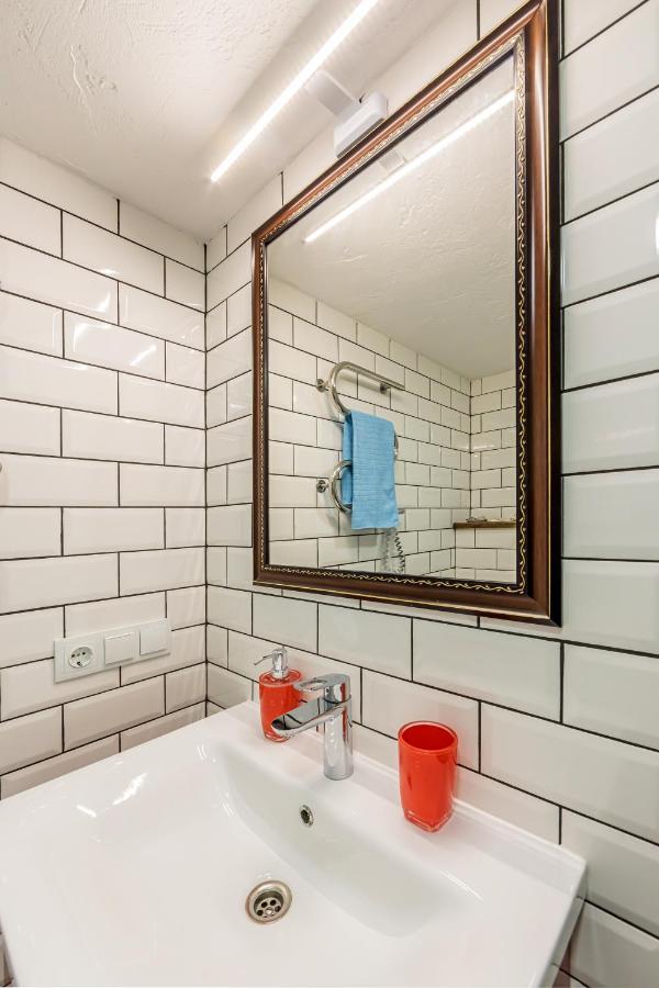 Kyiv Saksahanskoho Apart Hotel Extérieur photo